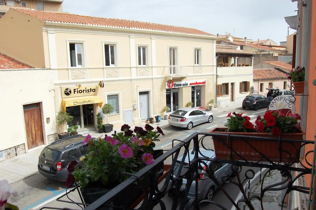 Casa Satta 1925 Hotel Olbia Gæstehus