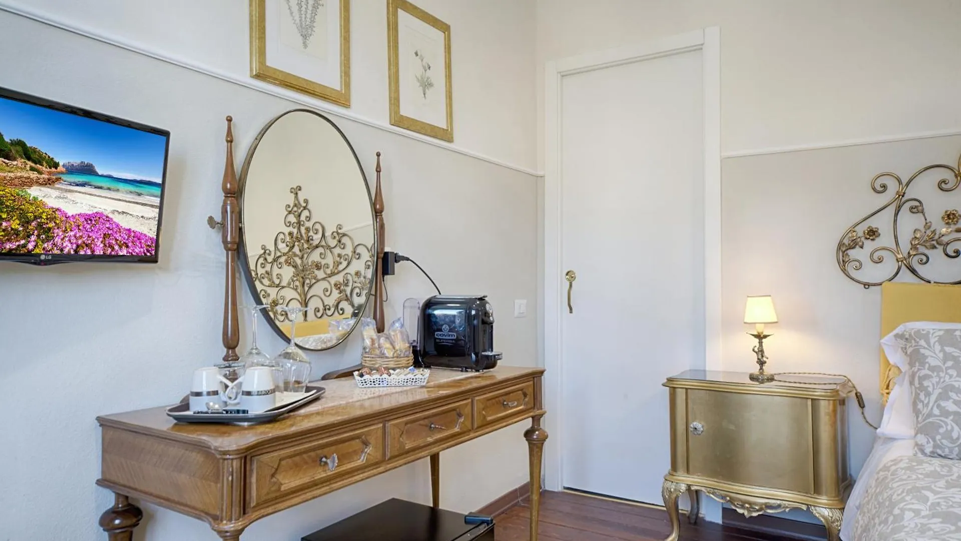 Casa Satta 1925 Hotel Olbia